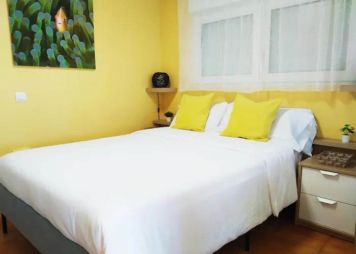 Paraiso Estano, Terraza Primera Linea De Playa Gijón